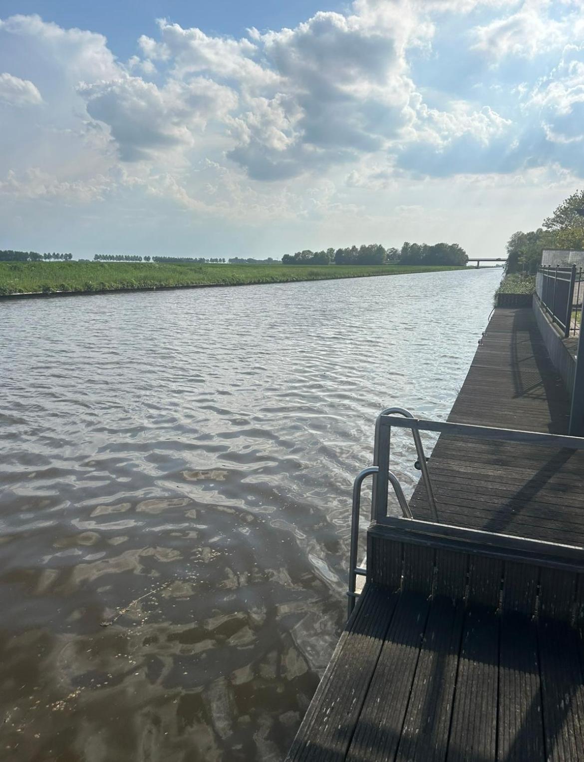 إميلورتْ B&B Noordoostpolder المظهر الخارجي الصورة